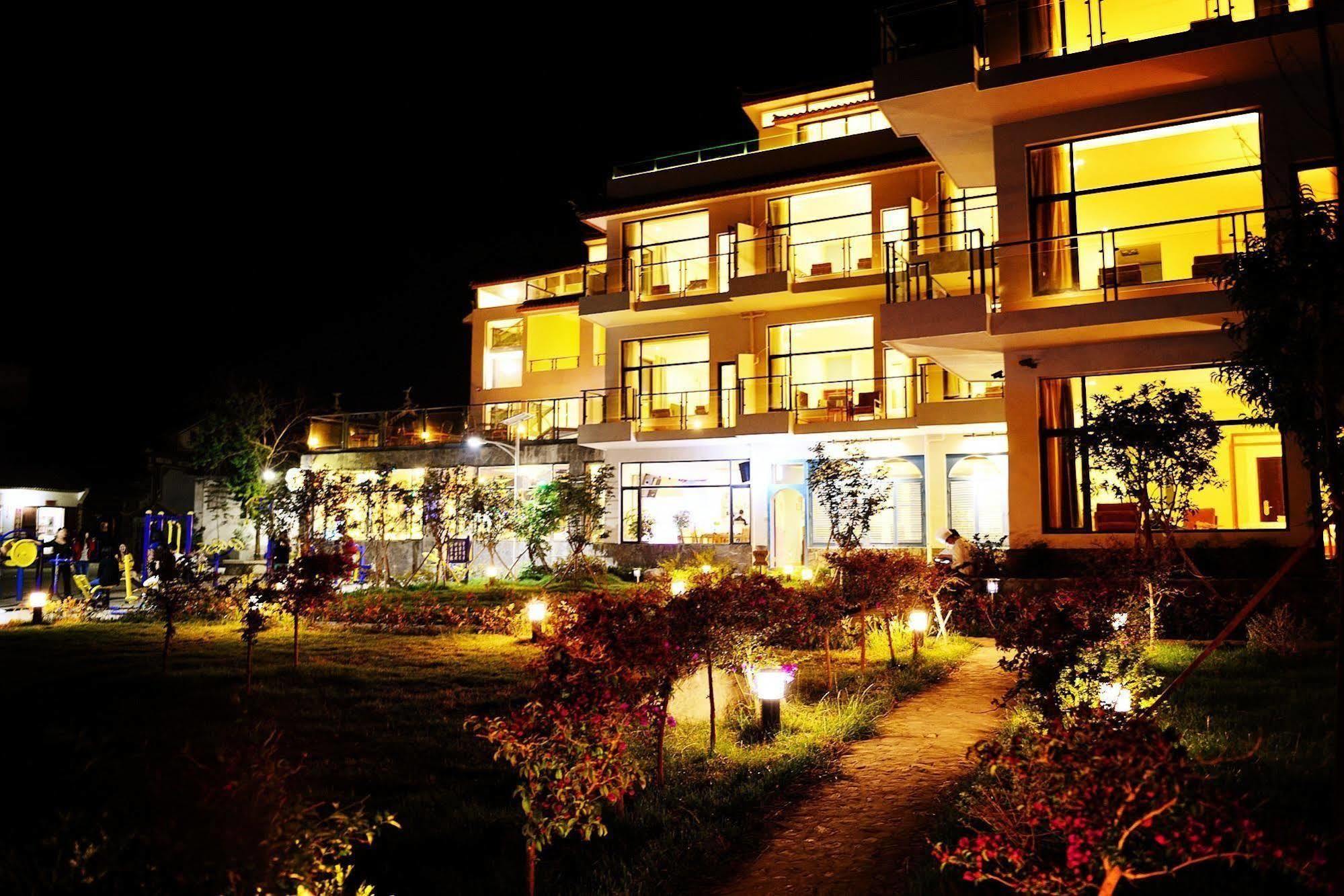 Magpies Habitat Erhai Resort Hotel Dengchuan Luaran gambar
